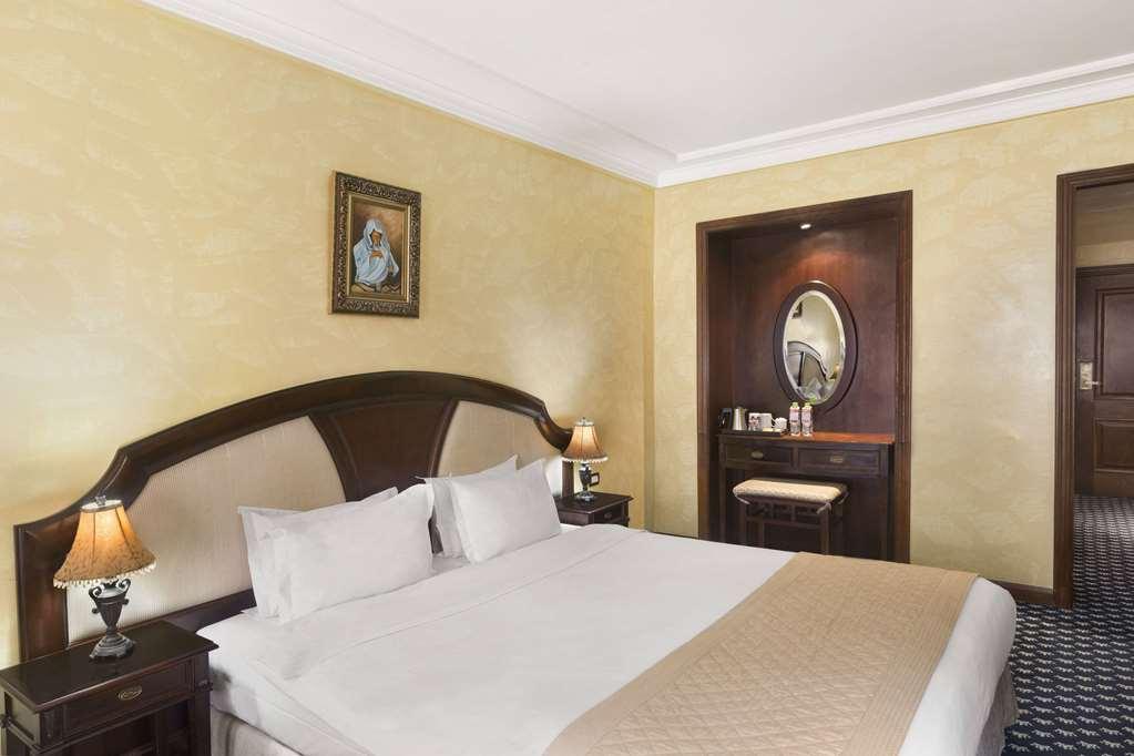 Hotel Ramada By Wyndham Fez Pokój zdjęcie